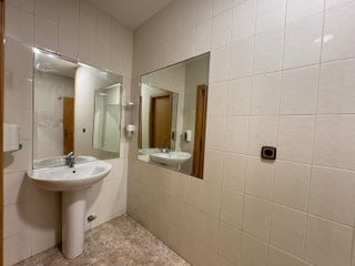 SE VENDE LOCAL DE 294 METROS EN EL CENTRO DE JAEN