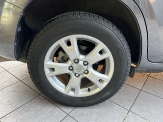 Toyota RAV4 2.0 158Cv ¡¡PEGATINA C!!