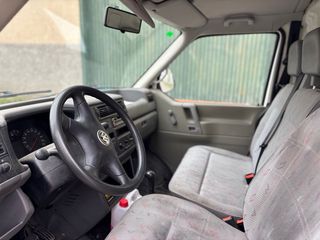 Volkswagen Transporter 2003