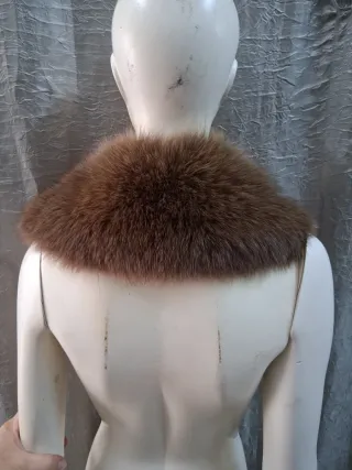 Stola scialle collo pelle marrone