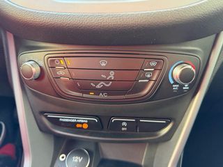 Ford B-MAX / Garantia / solo 47.000 km