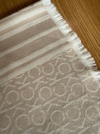 Bufanda Calvin Klein Beige