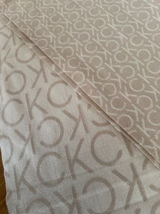 Bufanda Calvin Klein Beige