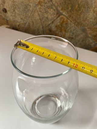 Jarrón de cristal transparente