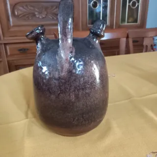 Botijo de cerámica vidriada