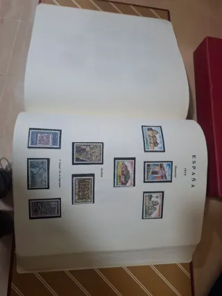 Álbum de sellos España 1951