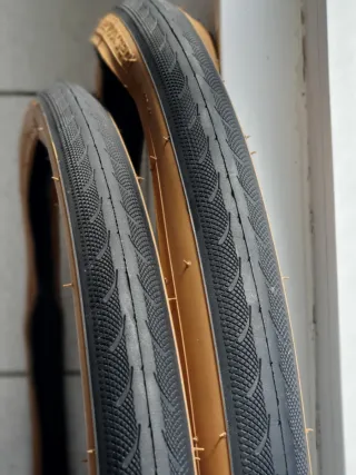 Cubiertas ZUKKA carretera