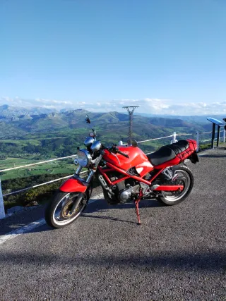 Suzuki Bandit 400 Roja