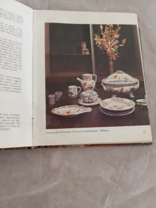 Dizionario di antiquariato - A. Peruzzo editore