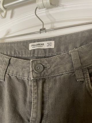 Pantalones Cargo Pull&Bear Grises