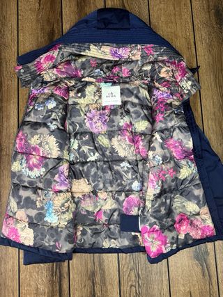 Piumino DEHA donna con cappuccio