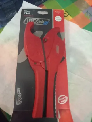 Cortatubos plásticos IREGA TR42 42 mm Magnesio