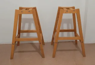Estructuras de madera para taburetes