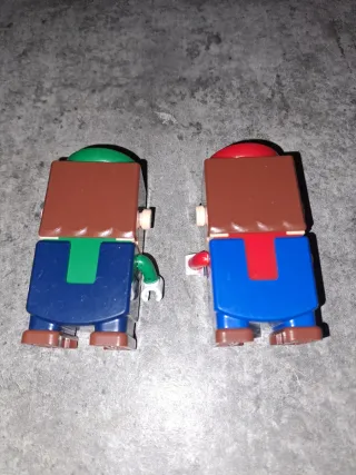 Muñecos LEGO Mario y Luigi