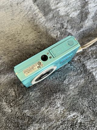 Cámara Samsung L100 Azul Claro