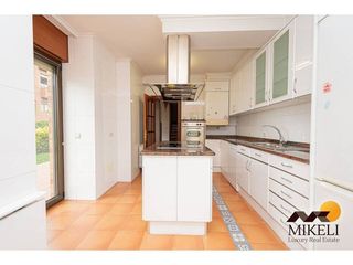 Casa pareada en alquiler en Cuatro Caminos en Santander