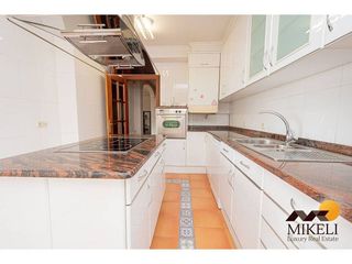 Casa pareada en alquiler en Cuatro Caminos en Santander