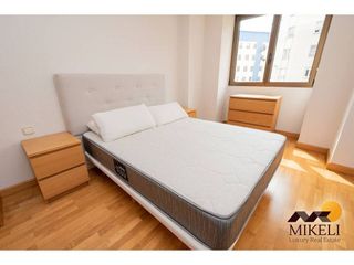 Casa pareada en alquiler en Cuatro Caminos en Santander