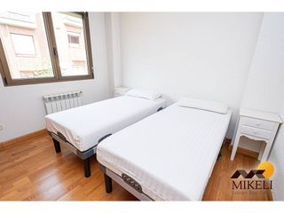 Casa pareada en alquiler en Cuatro Caminos en Santander