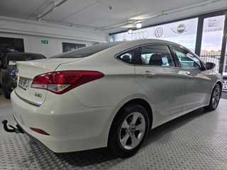 HYUNDAI i40 1.6 GDi City S