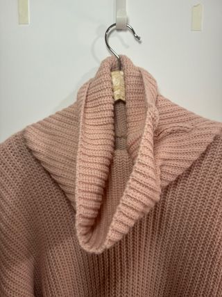 Jersey rosa lana cuello alto