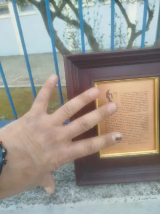 Foto Francisco Franco con texto grabado sobre cobr