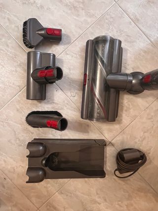 Dyson V11 Absolute Batteria a Vite