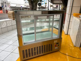 Vitrina Pastelera 120x70x120