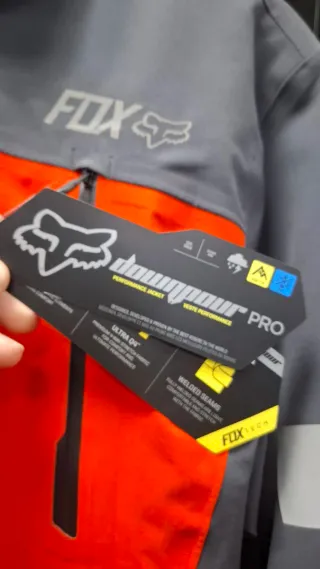 Chaqueta impermeable Fox Talla M