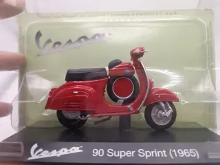 Modellino Vespa 90 Super Sprint (1965)