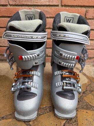 Esquís, Botas y Bastones de Esquí