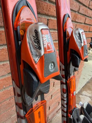 Esquís, Botas y Bastones de Esquí