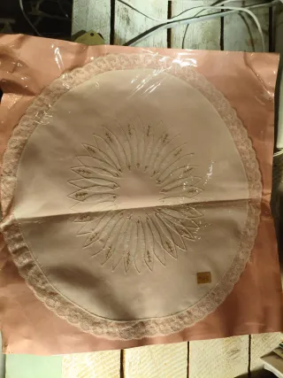 Mantelito antiguos centro de mesa