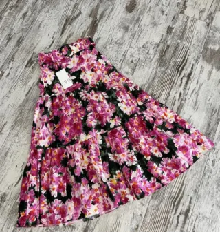 Falda larga floral Zara