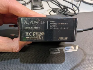 Portátil Asus F751L 17,3" Negro Windows 11