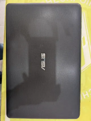 Portátil Asus F751L 17,3" Negro Windows 11