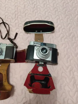 Cámaras Fotográficas Vintage con Fundas