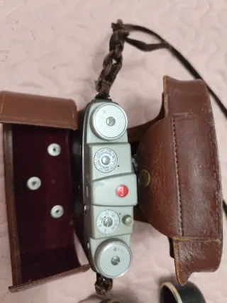 Cámaras Fotográficas Vintage con Fundas