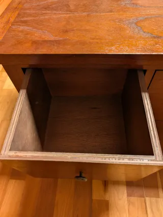 Mueble auxiliar roble con cajones