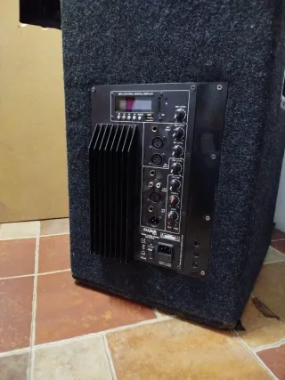 Altavoz Profesional Activo