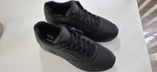 Zapatillas Skechers Negras