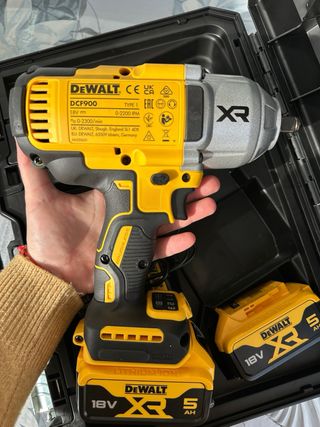 Llave de Impacto DeWalt DCF900P2T XR