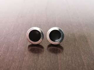 Pulsera y pendientes Bvlgari negros y plateados