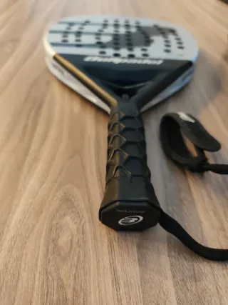 Bullpadel Neuron Fede Chingotto 2025