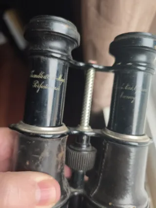 Prismáticos franceses antiguos