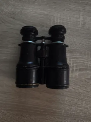 Prismáticos franceses antiguos