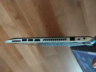 Portátil HP Pavilion 15 notebook