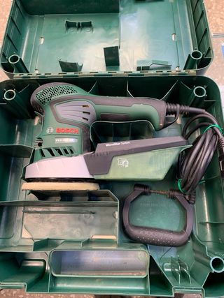 Lijadora Bosch PEX 400 AE