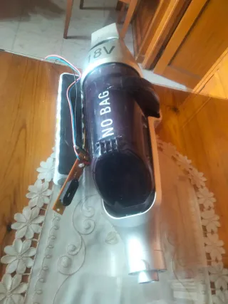 Aspiradora Escoba Rowenta 18V