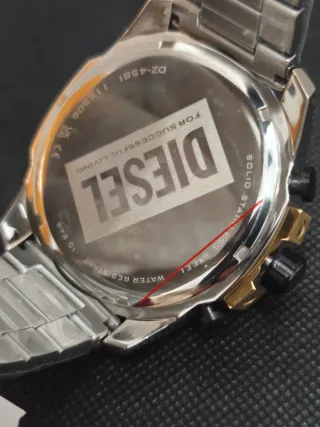 Reloj Diesel Mega Chief DZ4581 Bicolor 51mm